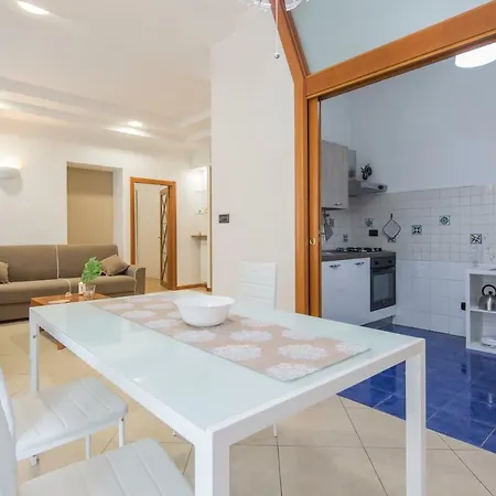 La Casa Di Genella Σπίτι διακοπών Σαλέρνο