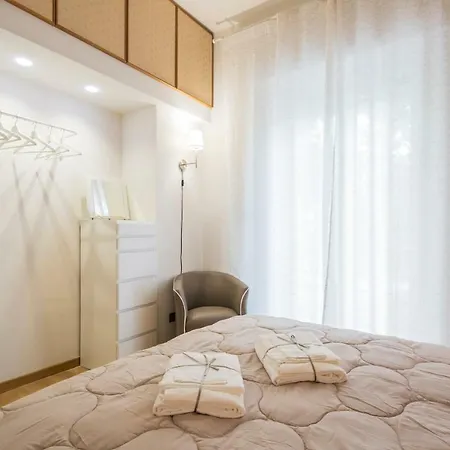 La Casa Di Genella * Σαλέρνο